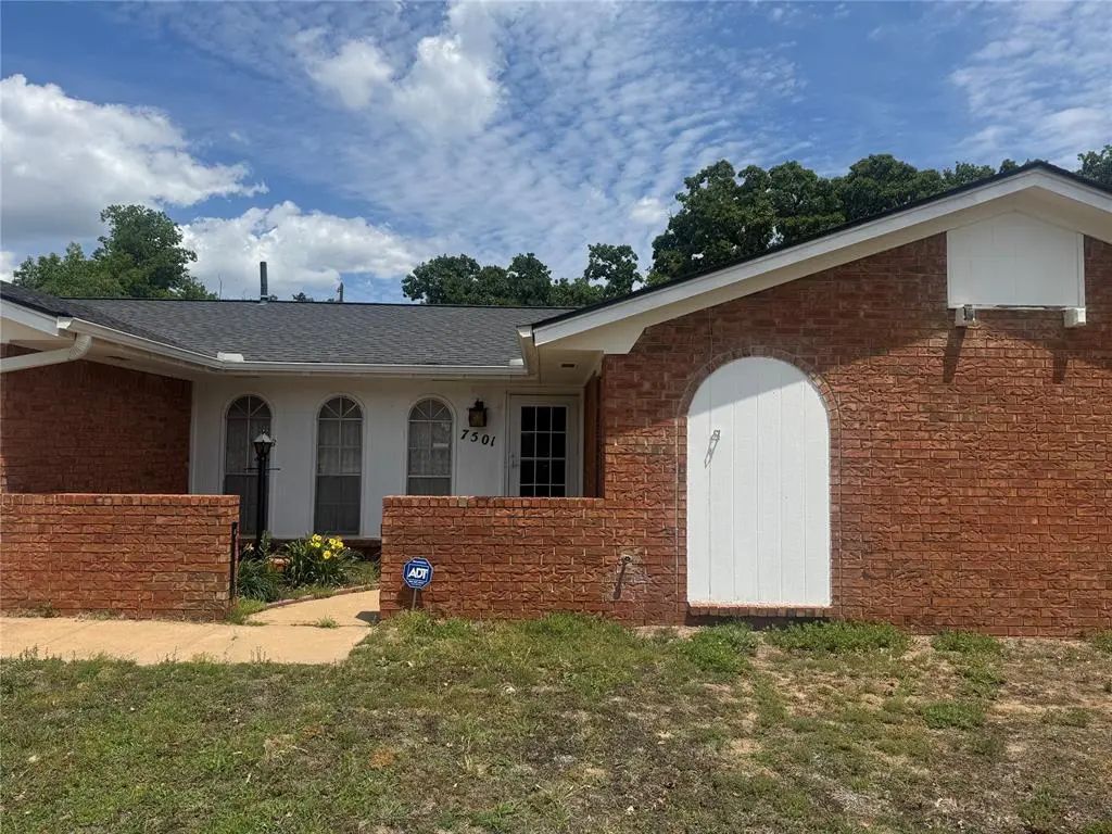7501 Nw 12th Place, Oklahoma City