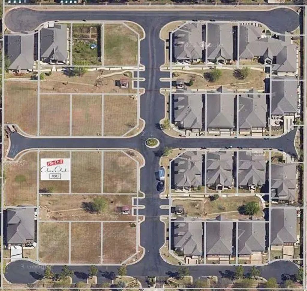 9224 Joan Drive, Midwest City