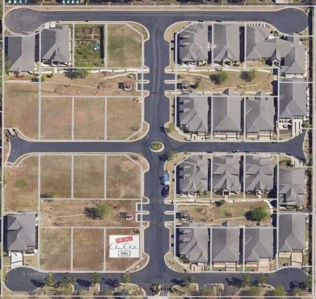 9233 Ruth Drive, Midwest City