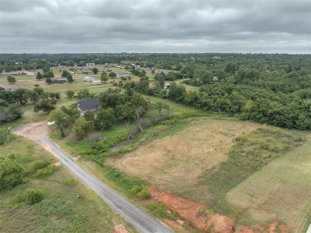 2335 Dixie Drive, Blanchard