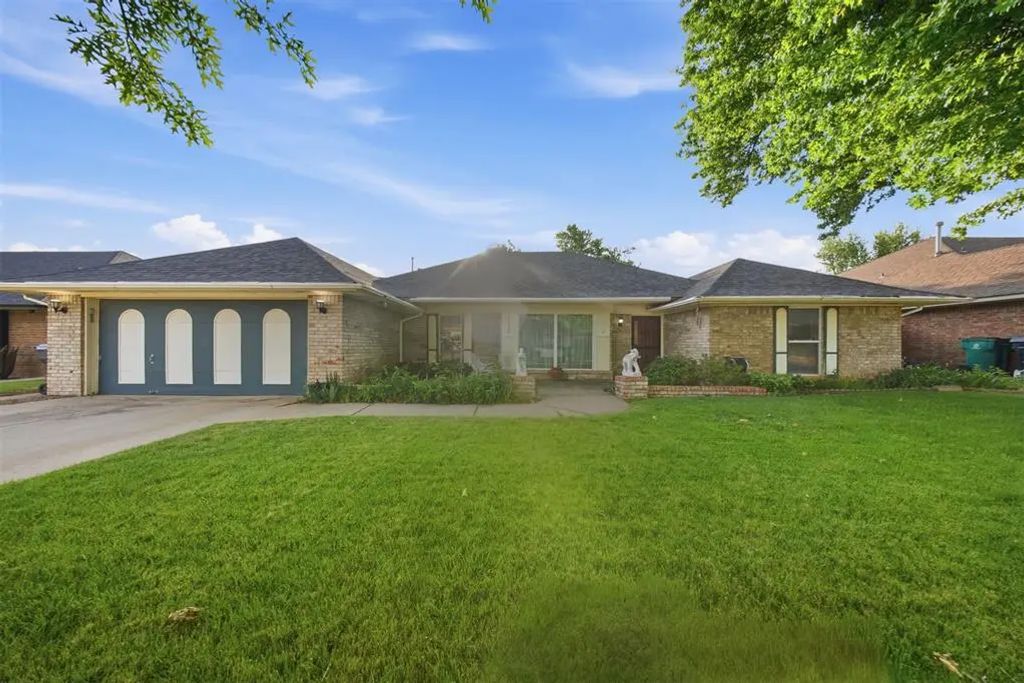10208 Durham Drive, Oklahoma City