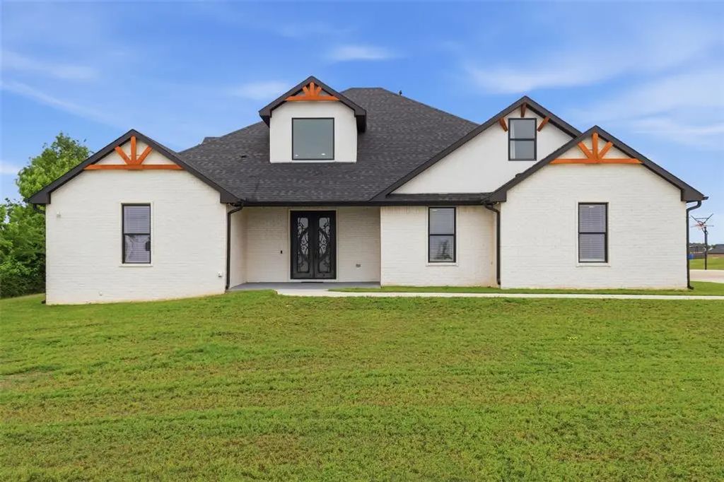 12220 S Pennsylvania Avenue, Edmond