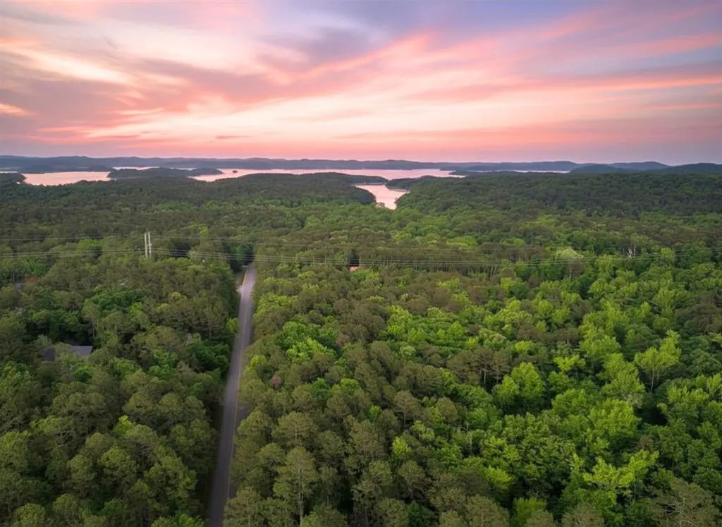 13 Carson Creek Road, Broken Bow