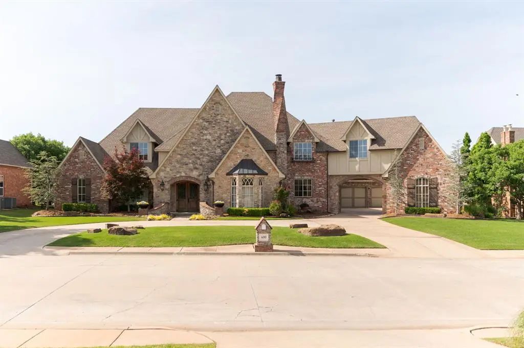 400 Oak Summit Road, Edmond