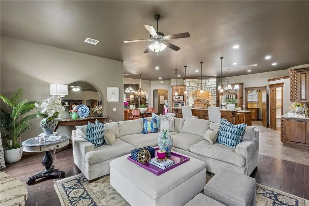 14501 Paddington Avenue, Oklahoma City