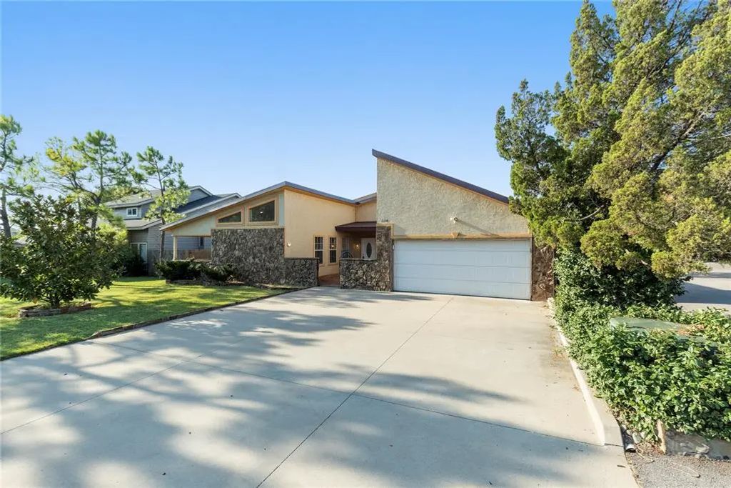 6316 W Hefner Road, Oklahoma City
