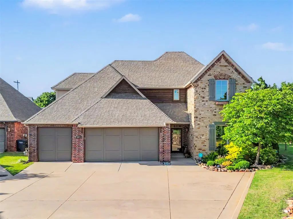 937 Villas Creek Drive, Edmond, OK, 73003 For Sale