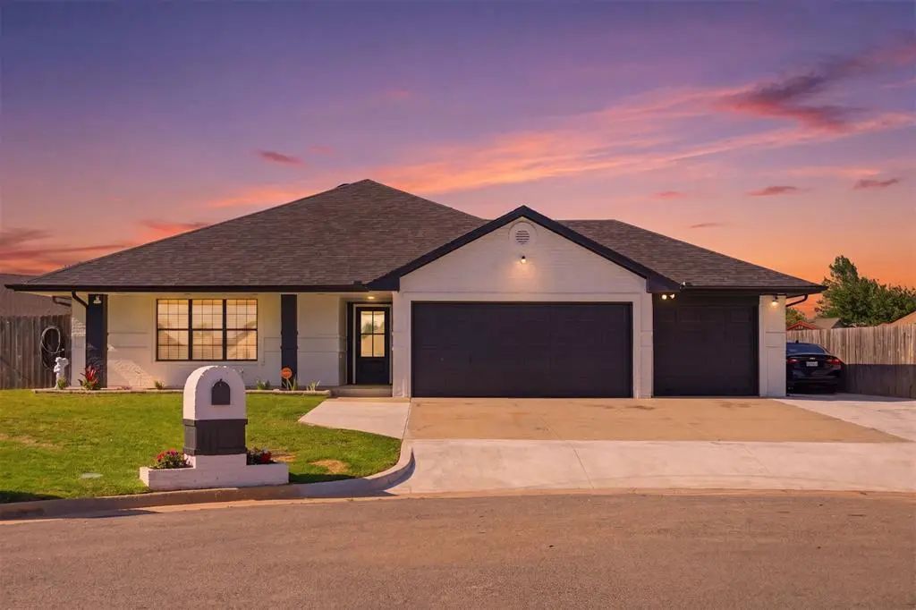 2917 Sw 94th Court, Oklahoma City