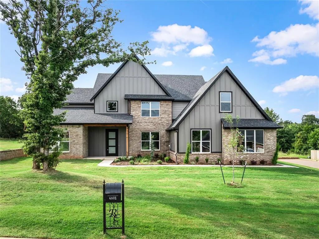 4601 Maple Ridge Drive, Edmond