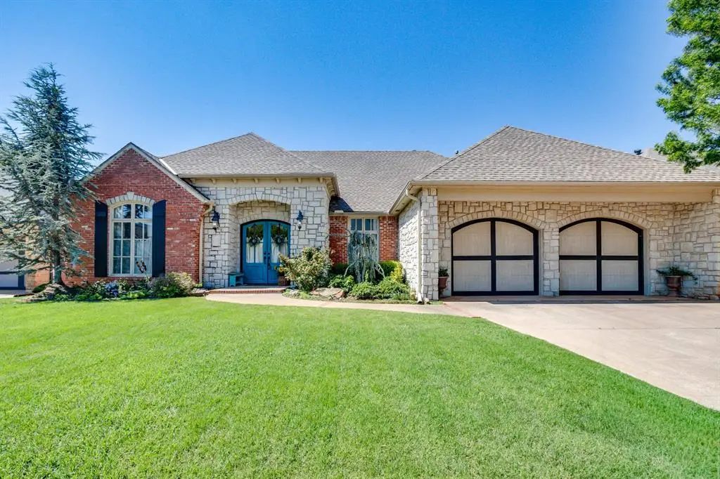 1832 Red Prairie Drive, Edmond