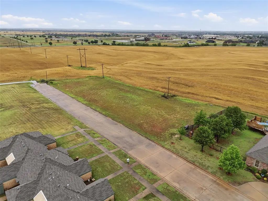 310 W Mitchell Drive, Kingfisher