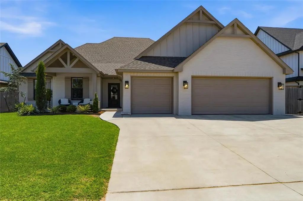4302 Windstone Drive, Norman