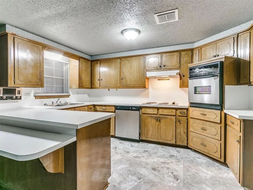 319 Nw 81st Street, Oklahoma City