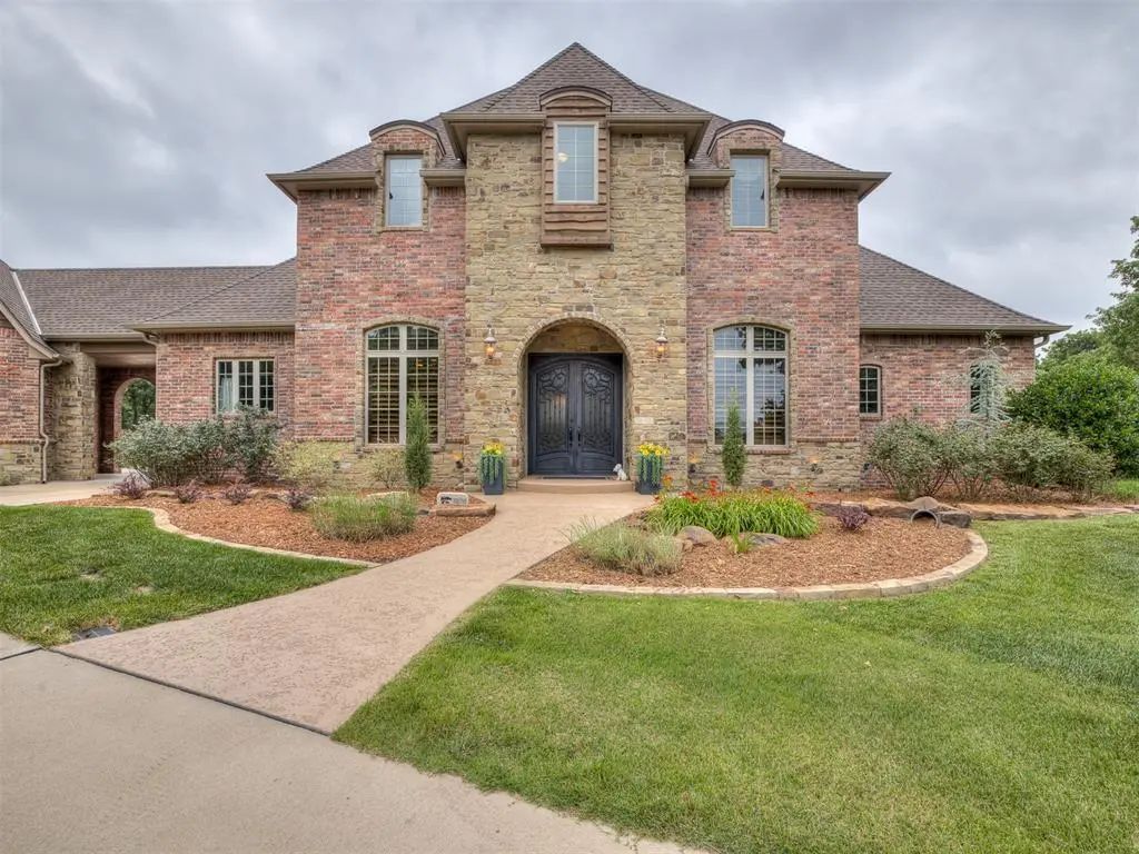 Homes for Sale located at 4600 Provencia Drive, in the city of Arcadia, OK 73007
