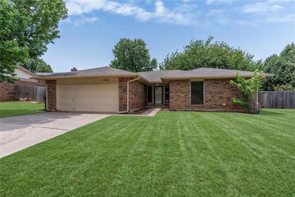 12521 Clarence Court, Oklahoma City
