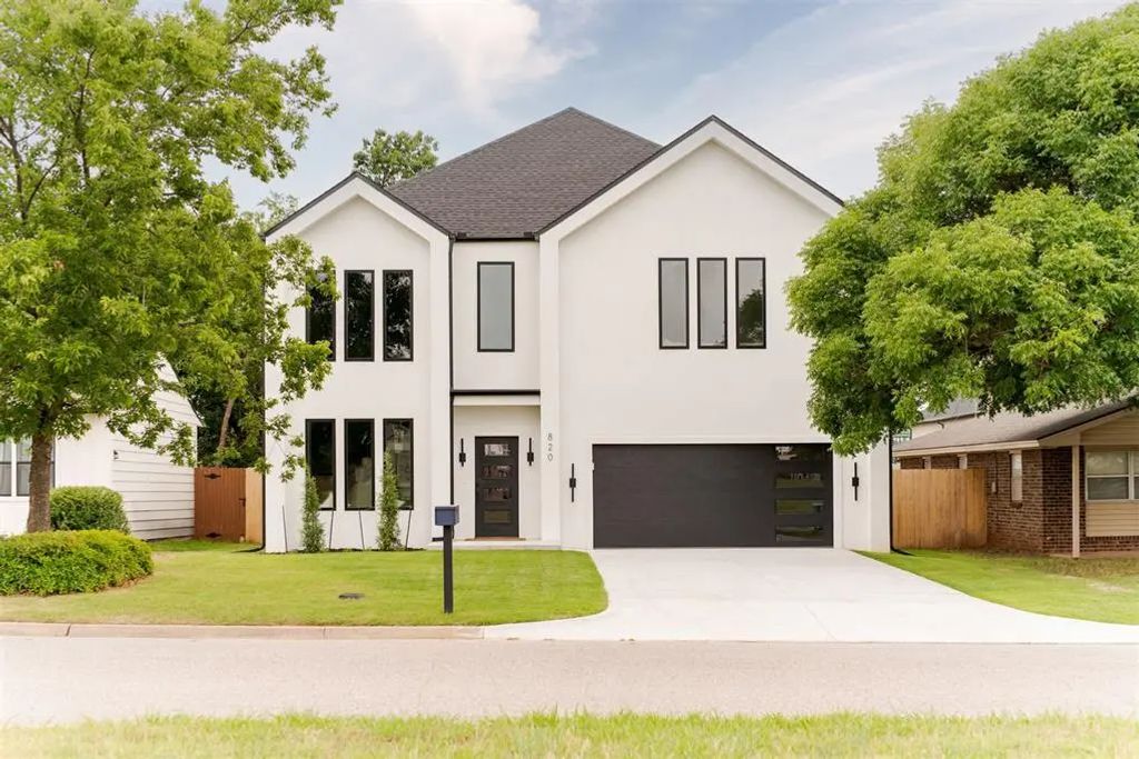 820 Nw 67th Street, Oklahoma City