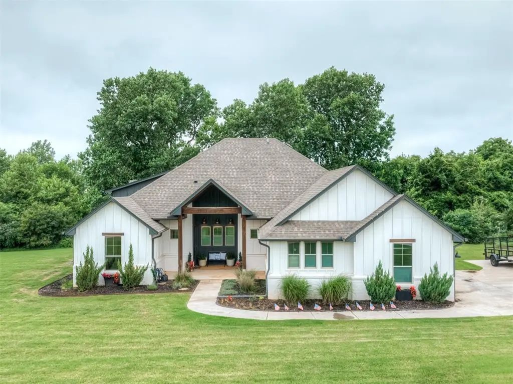 3925 Wyatt Ridge Court, Oklahoma City