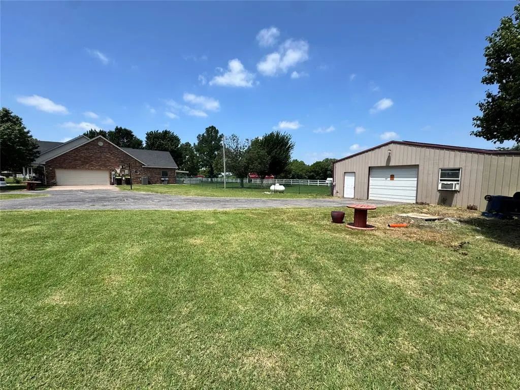 24505 234 Street, Purcell