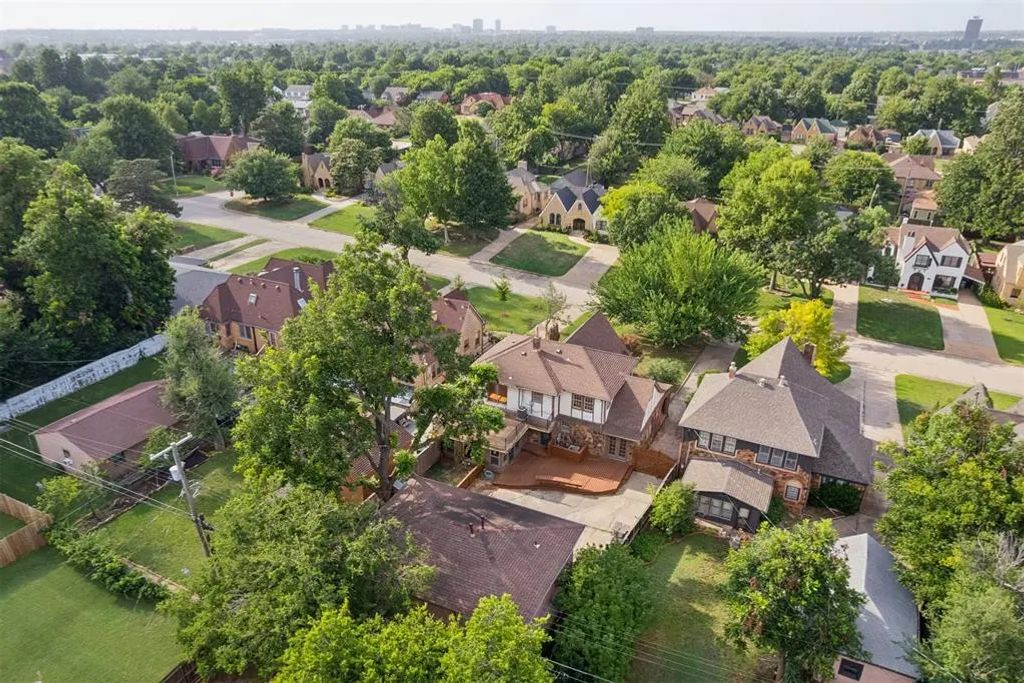 2124 Nw 27th Street, Oklahoma City
