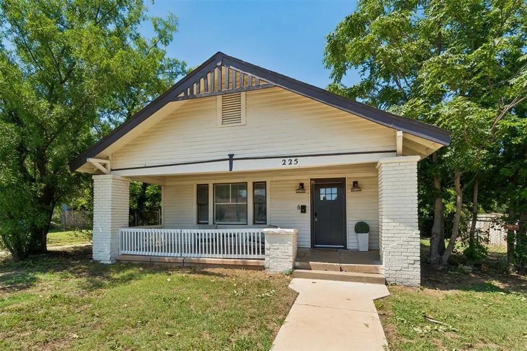 225 Nw 25th Street, Oklahoma City