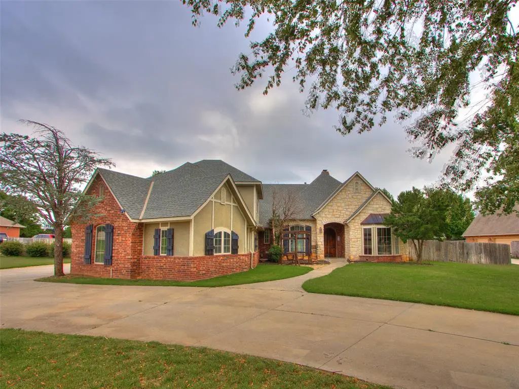 9818 Prosper Drive, Oklahoma City