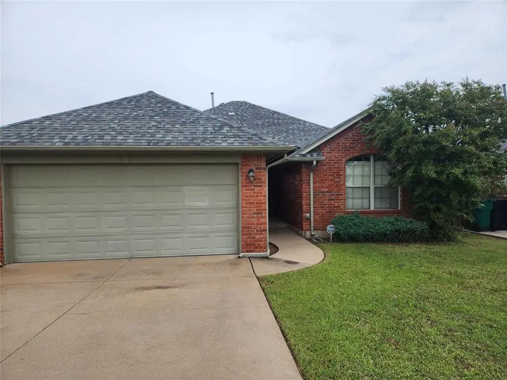 621 Nw 112th Street, Oklahoma City
