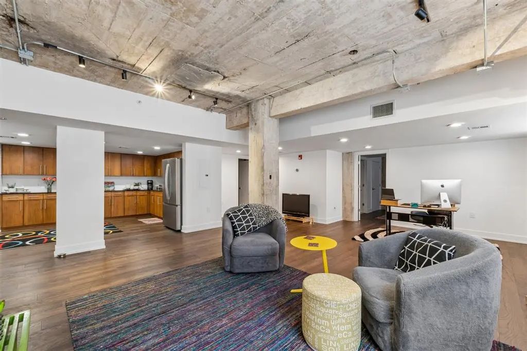 1209 N Harvey Avenue 101, Oklahoma City