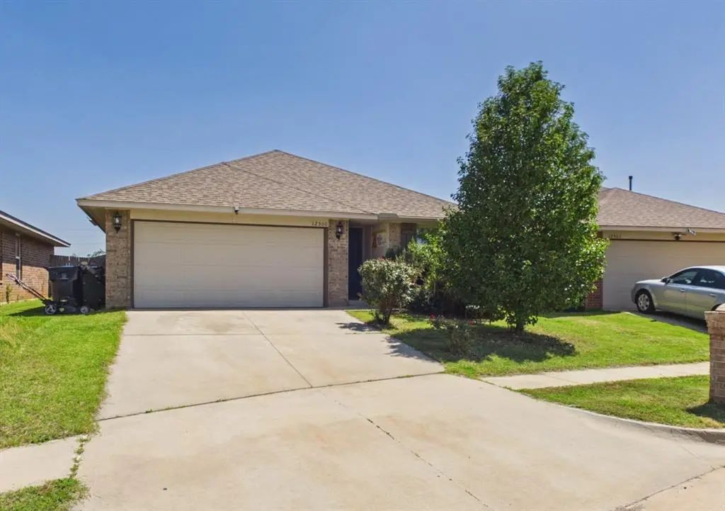 12500 Heritage Oaks Drive, Oklahoma City, OK, 73120 For Sale