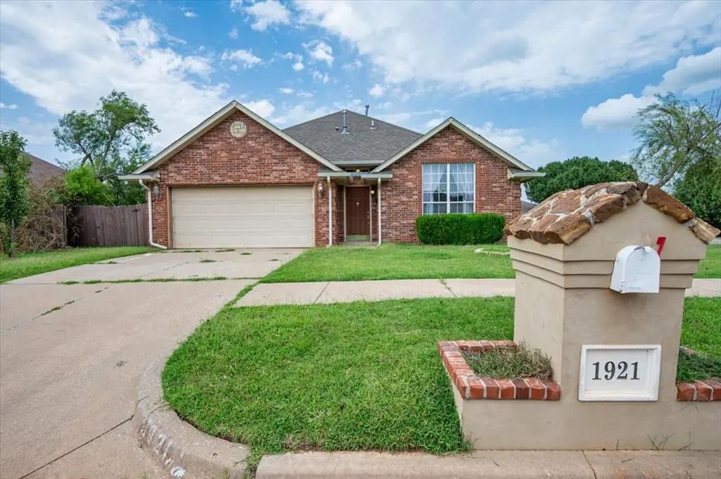 1921 Nw 176th Street, Edmond