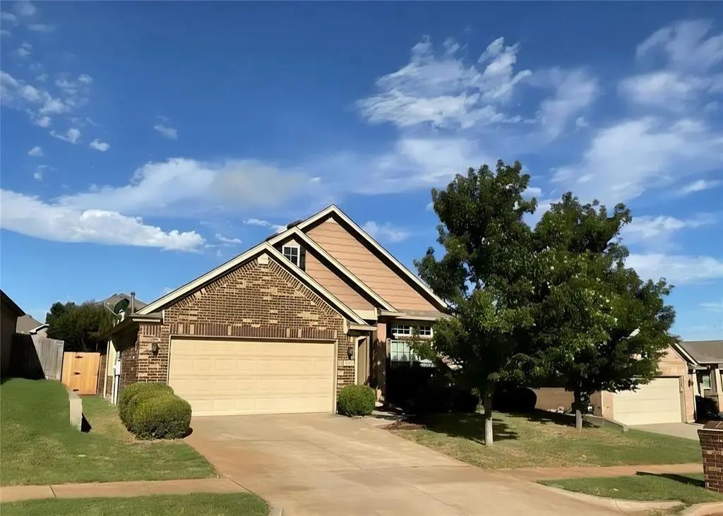 3832 Kings Canyon Road, Norman