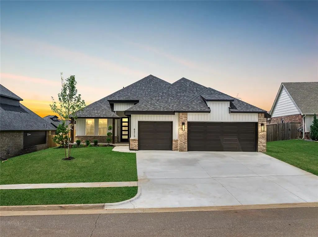 8213 Nw 152nd Street, Edmond