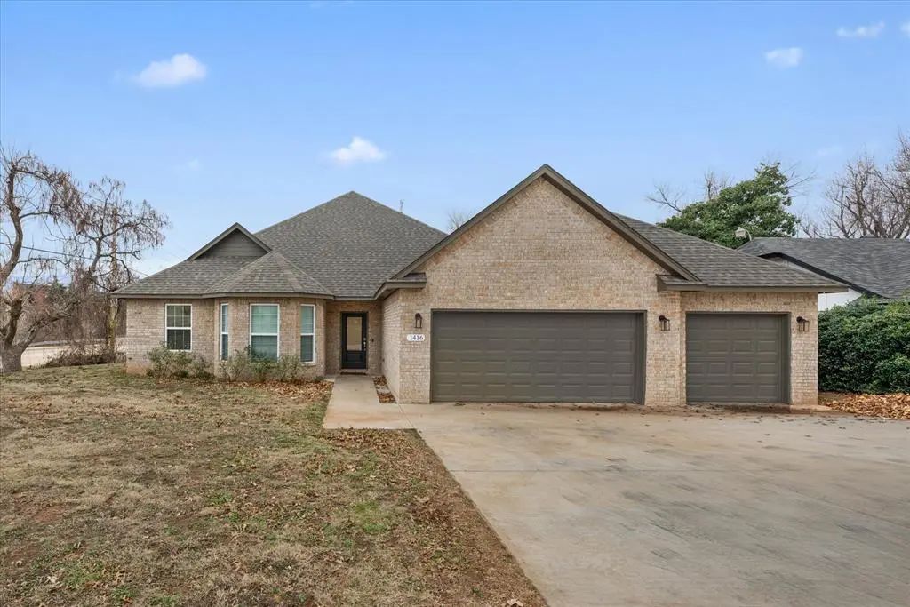 1416 Devonshire Court, Edmond