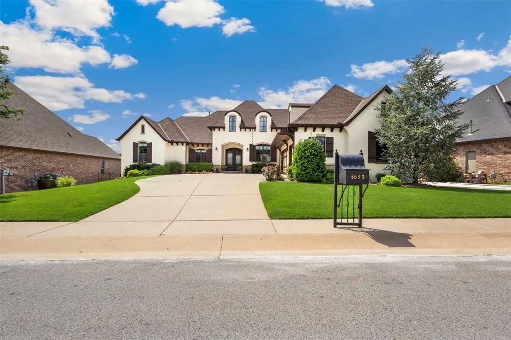 4625 Roundup Road, Edmond
