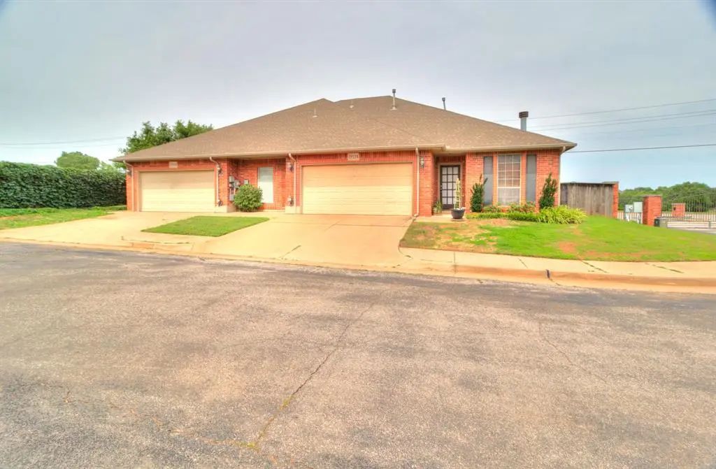 17119 Cedar Drive, Edmond