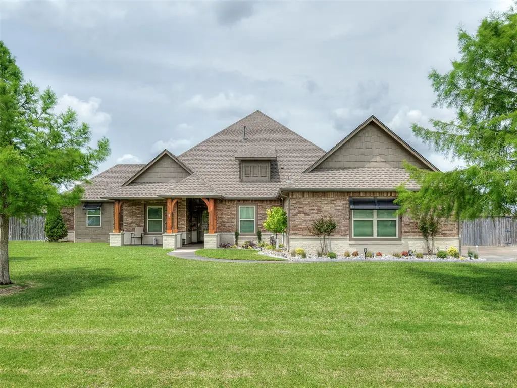 MLS Number 1236747 in the city of Oklahoma City Homes for Sale by Olde Rockwell Estate 2, the zipcode of 73169