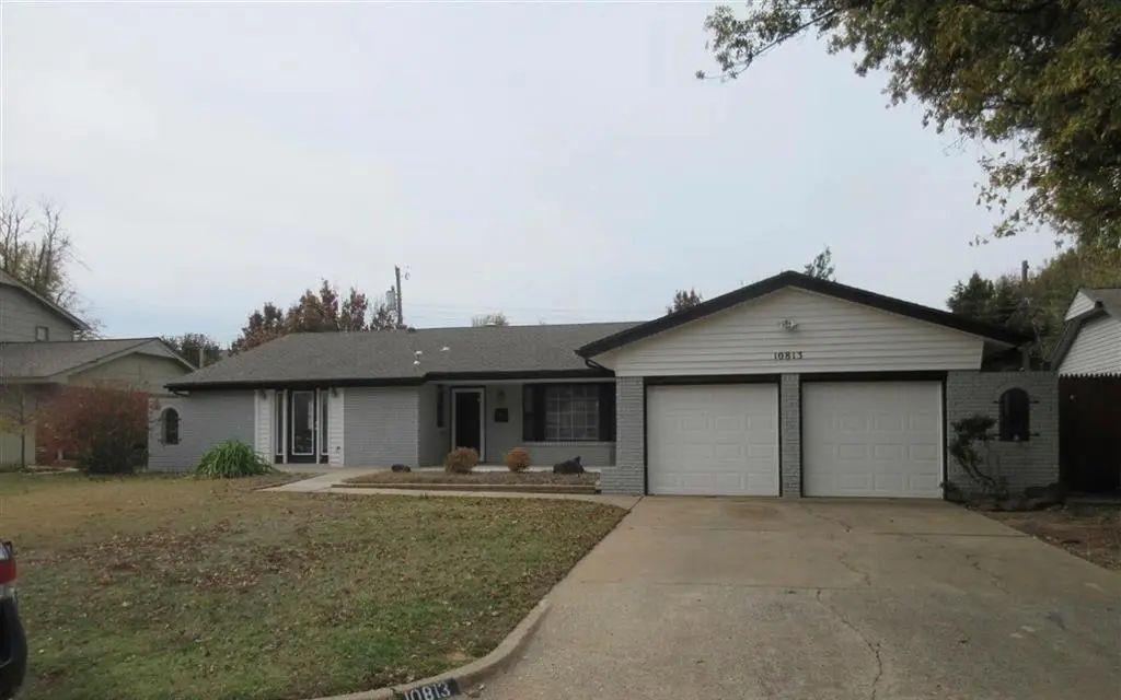 10813 Quail Circle, Oklahoma City