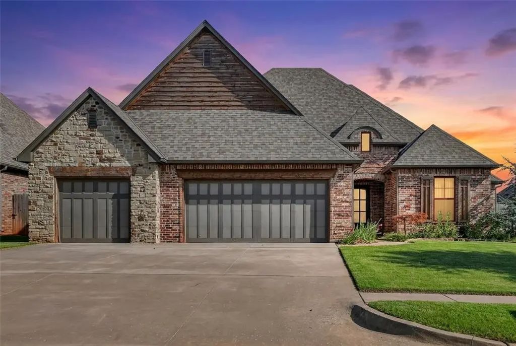 3032 Drake Crest Drive, Edmond