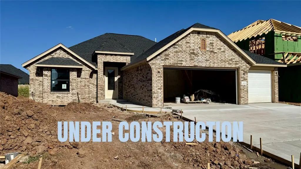 16024 Navarra Way, Oklahoma City