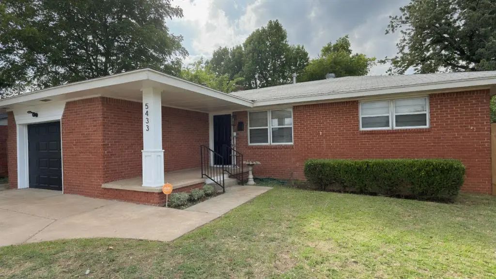 5433 S Linn Avenue, Oklahoma City