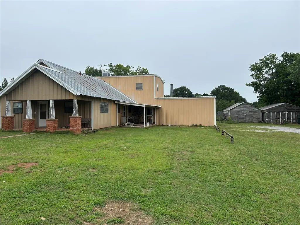 9905 Alameda Drive, Norman