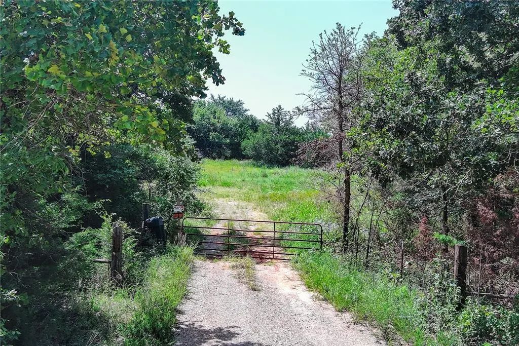 36391 Little River Road, Tecumseh