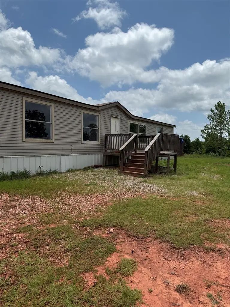 Residential Real Estate for Sale located in the neighborhood of H & L, in the city of Norman, OK