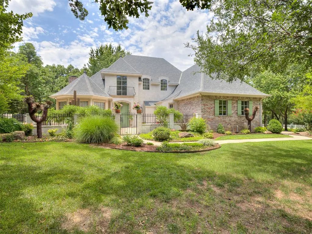 1514 Duxsford Court, Edmond