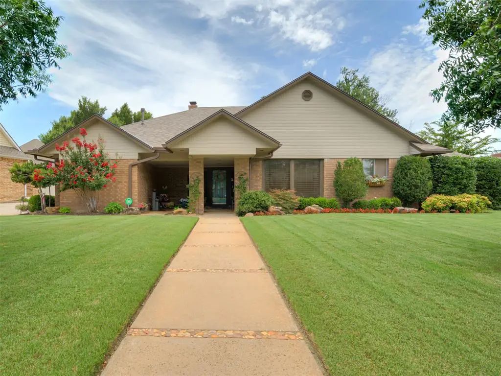 10913 Abbeywood, Oklahoma City