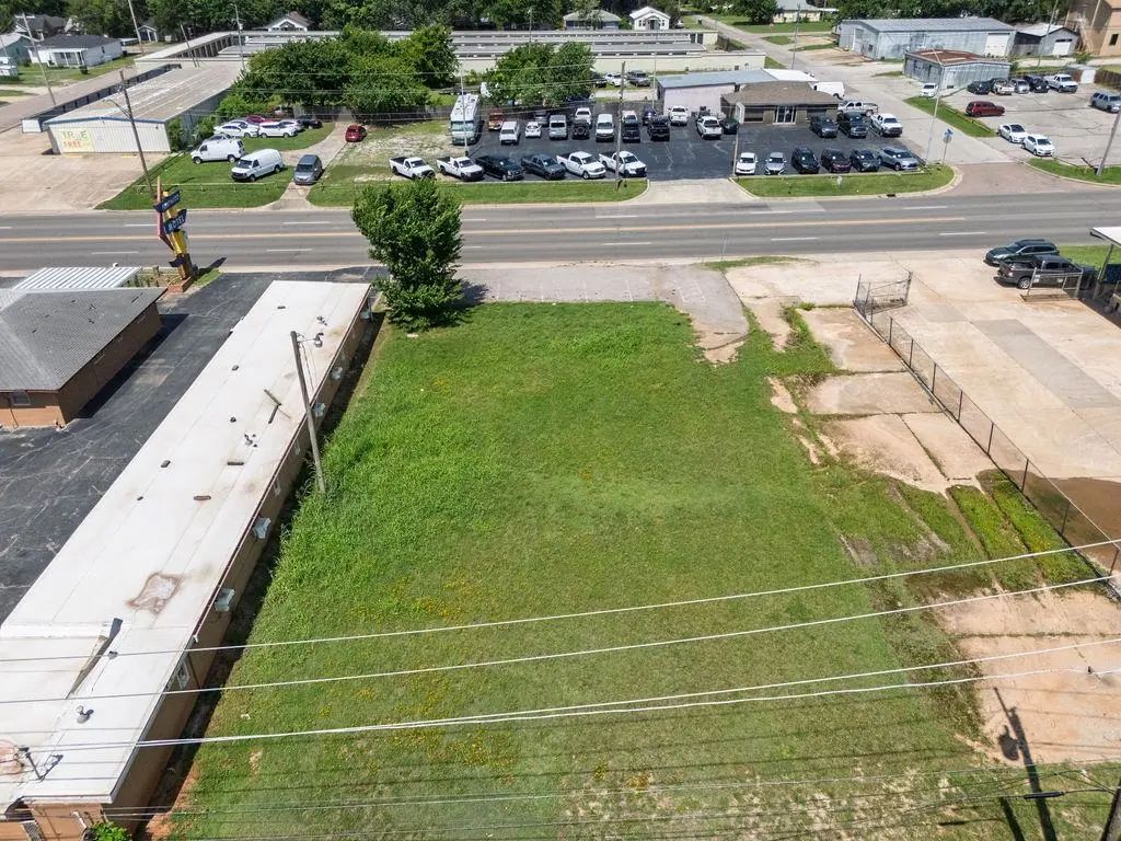 1225 N Harrison Avenue, Shawnee