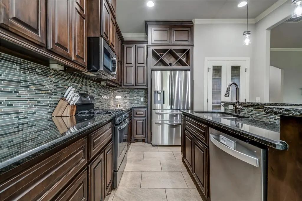 905 Nw 189th Circle, Edmond