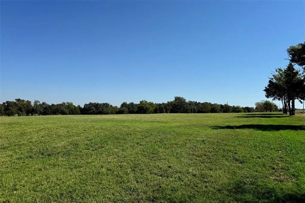 W Camp/academy Road, Guthrie