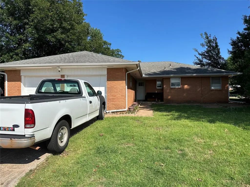 101 Burton Place, Edmond
