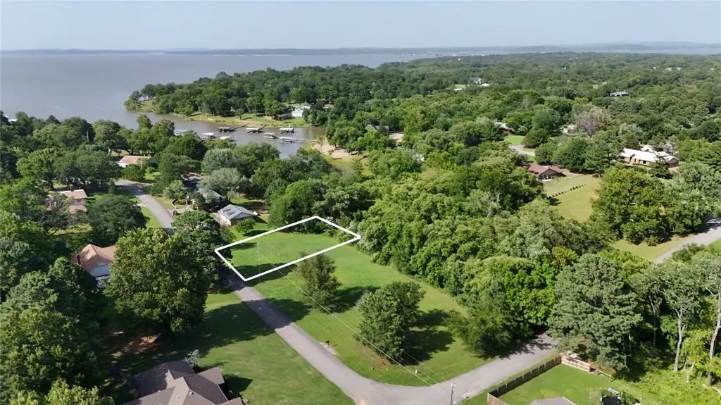 1740 E Mcgill Circle, Eufaula