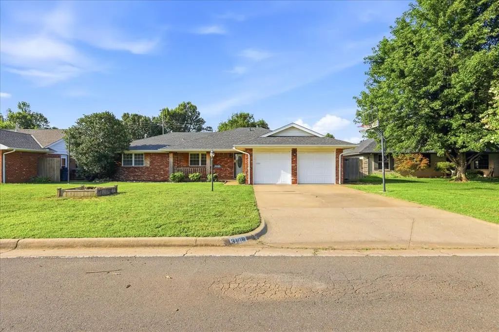 3108 Lakeside Drive, Oklahoma City